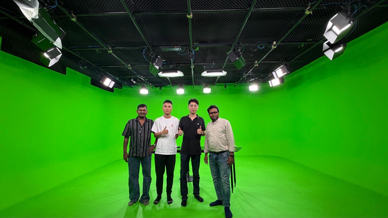 News studio video wall
